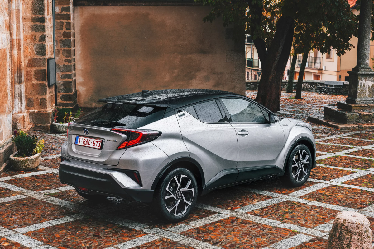 Toyota Chr 2016. Toyota паркетник Chr. Тойота кроссовер c-HR. Новый кроссовер Тойота Chr.