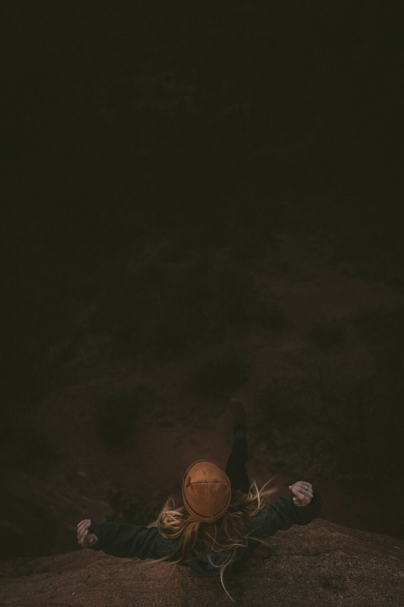 https://unsplash.com/photos/rJh_YbrLG40