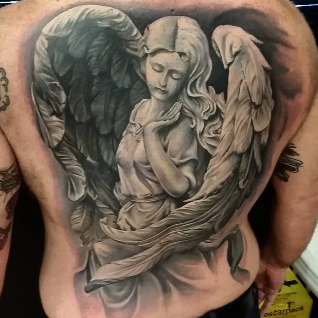 Мужские тату ангелов на руке — фото и эскизов татуировок года для мужчин