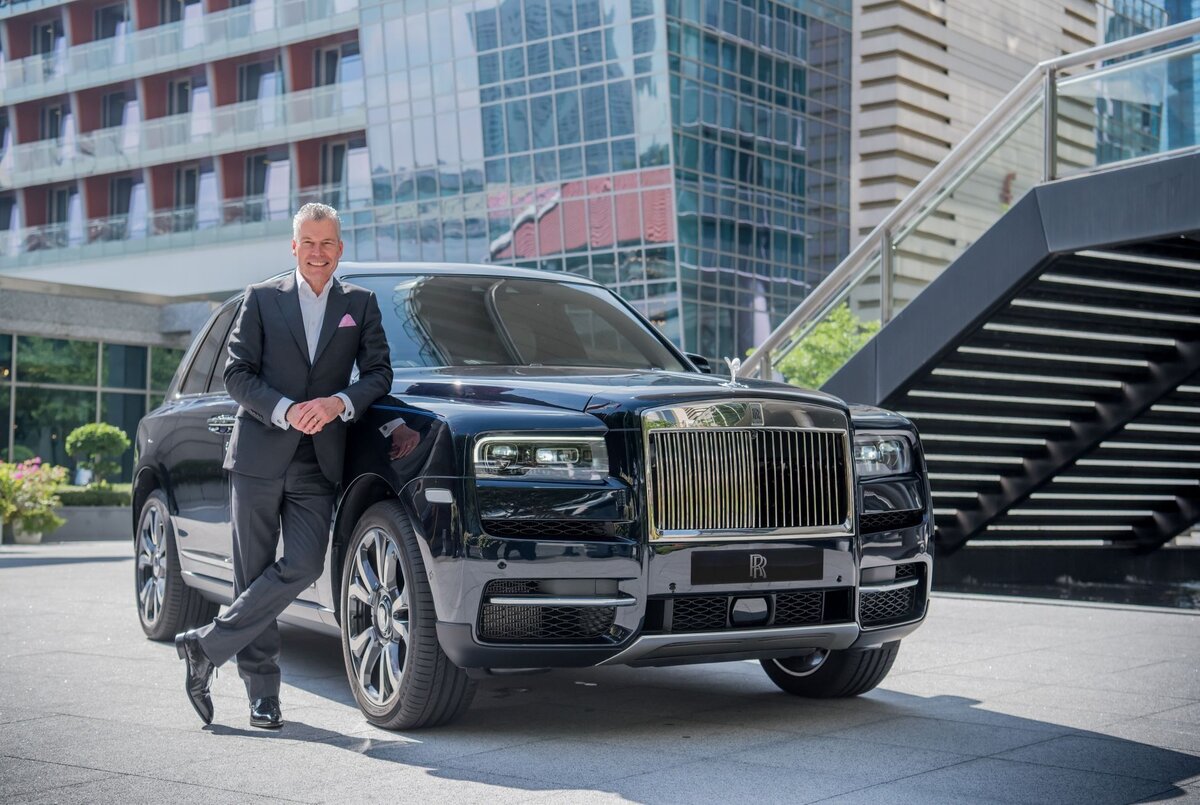 Торстен Мюллер-Отвос, глава Rolls-Royce и Cullinan.