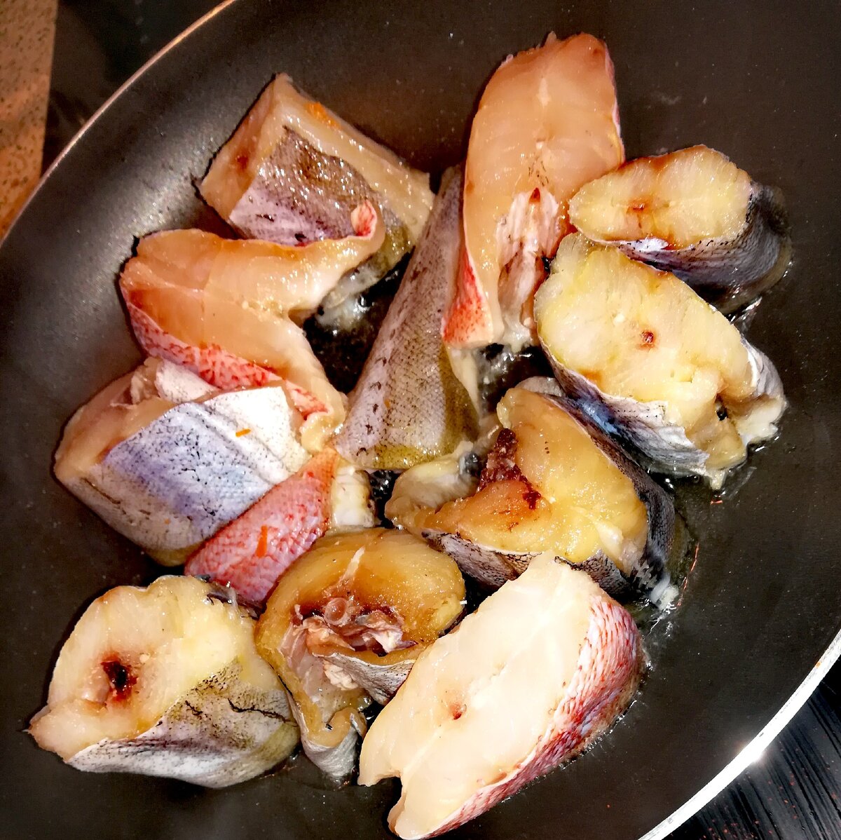 Фото: из архива автора. Обжариваем практически до состояния готовности и едальности)) И колобуцкаем)) 