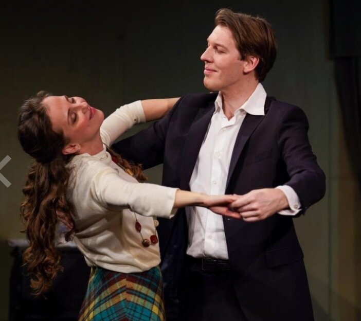 Театр на таганке фигаро спектакль. 1 раз в театре. Миллионерша камерный театр екатеринбург. Театр драмы. 1 раз в театре.