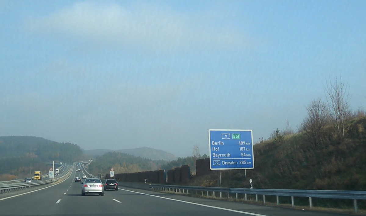 Автобан А9  в районе  Шнайттах.