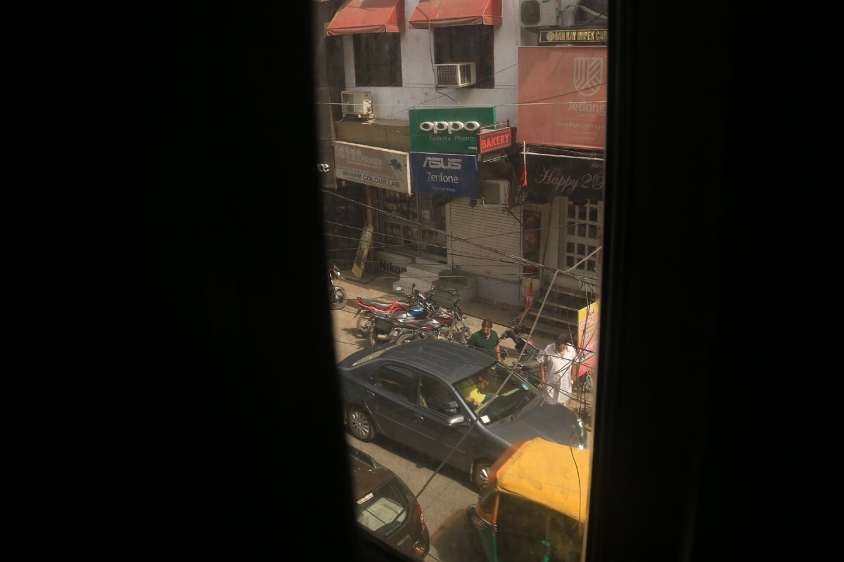                                     Вид из окна мотивирует на прогулки по городу