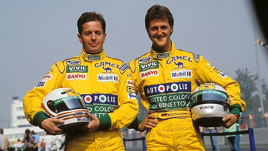 Мартин Брандл и Михаэль Шумахер в форме Benetton. 1992 год