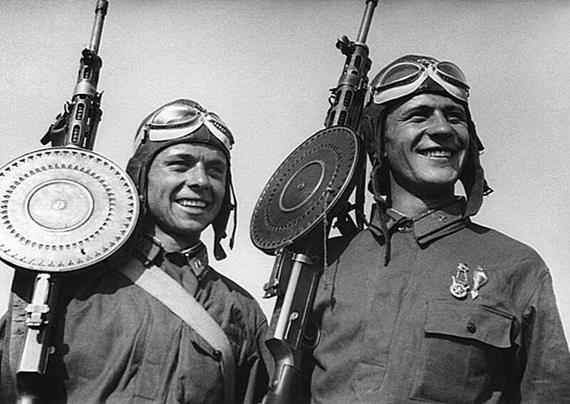 Наши прадеды. Советские десантники-парашютисты 30-40 годы 20 века.