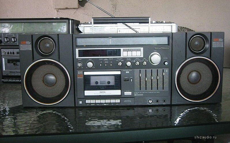 Кто видел такую в комиссионке? Первая кассетная магнитола Matsushita с ...