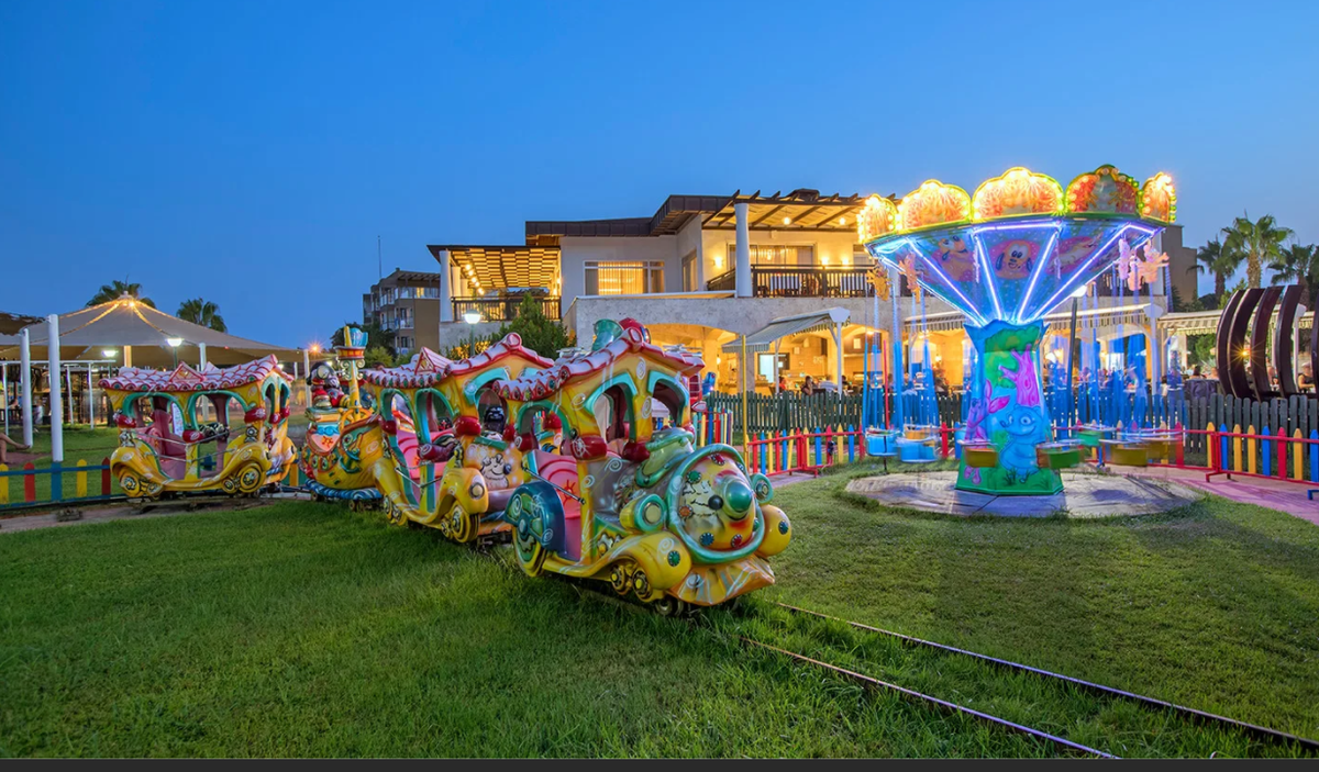 Otium family сиде турция. Otium Eco Club Side Hotel. Otium Family Eco. Otium Family Eco Club 5*. Отиум отель Турция Сиде.