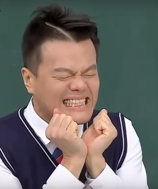Из эпизода 207 Knowing Brothers (Всеведущие братья)