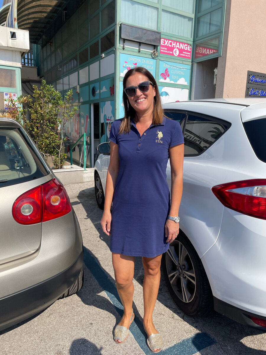 Мартина, хозяйка нашей квартиры в Макарска и наша новая подруга. Фото автора