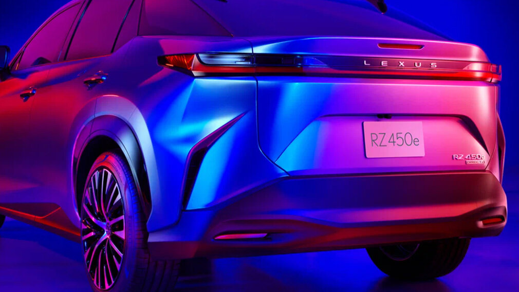 Lexus RZ