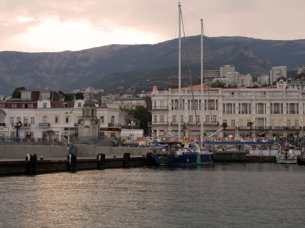 Набережная Ялты