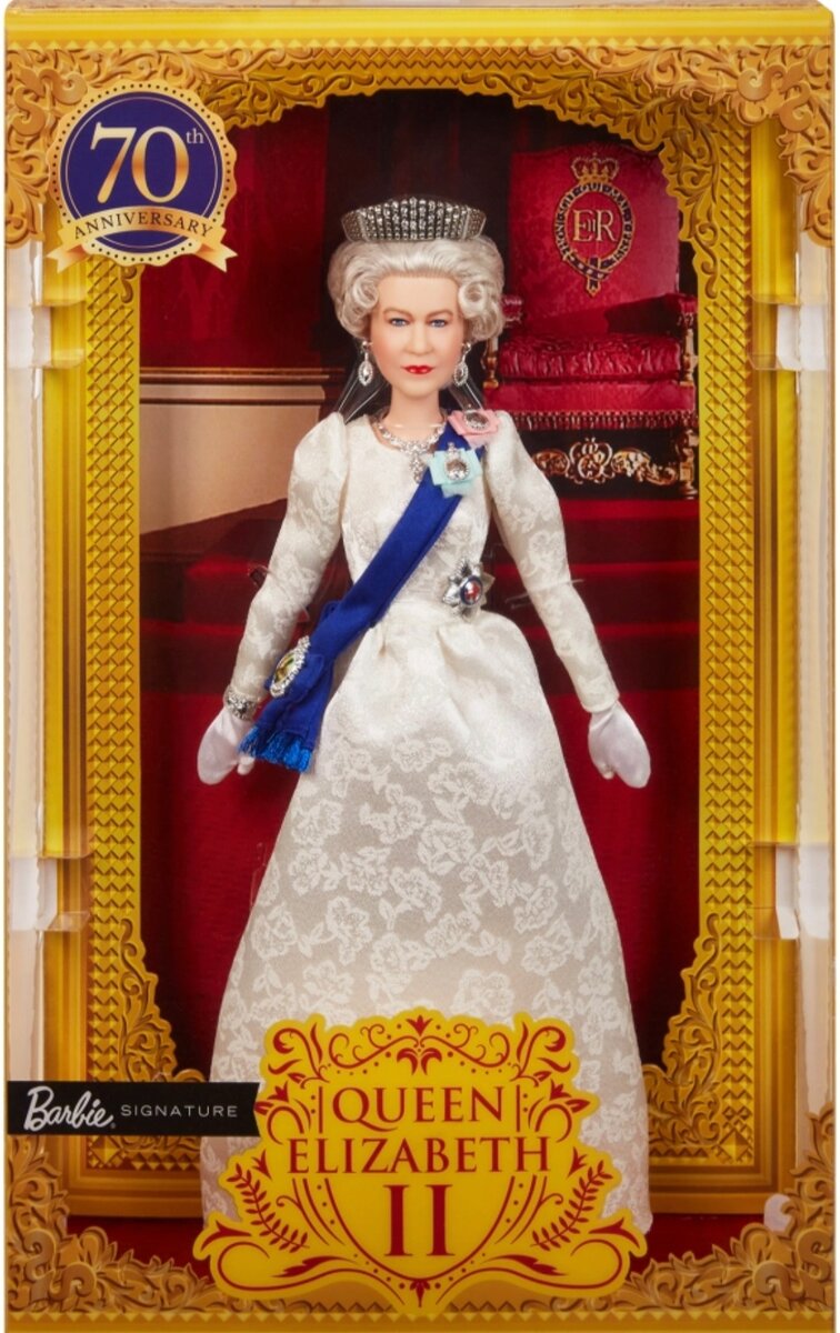 Barbie Queen Elizabeth II Mattel TV