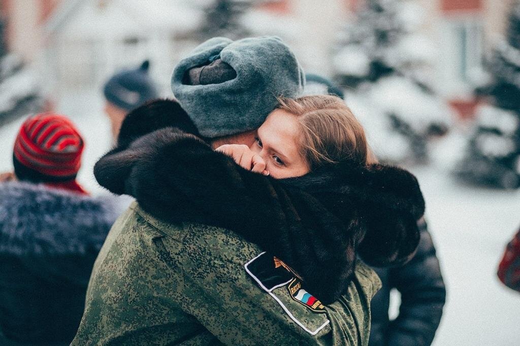 Всем привет дорогие читатели моей статьи, особенно девушки. В данной статье я расскажу о том, как прошел мой зеленый год без мужа, поделюсь своими впечатлениями, событиями, чем себя можно занять.