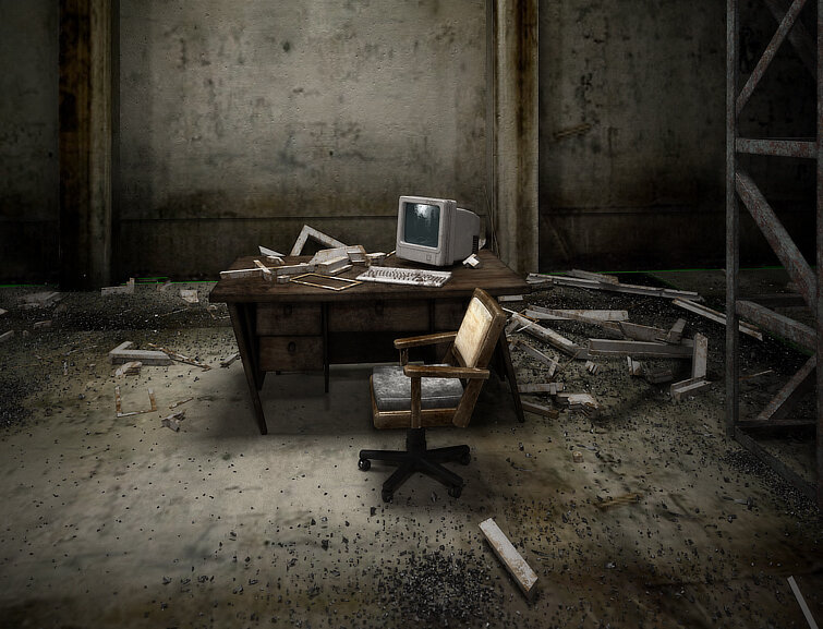 Рабочий ужасный. Страшный кабинет. Страшный компьютер. Стол письменный сломанный. Старый офис.