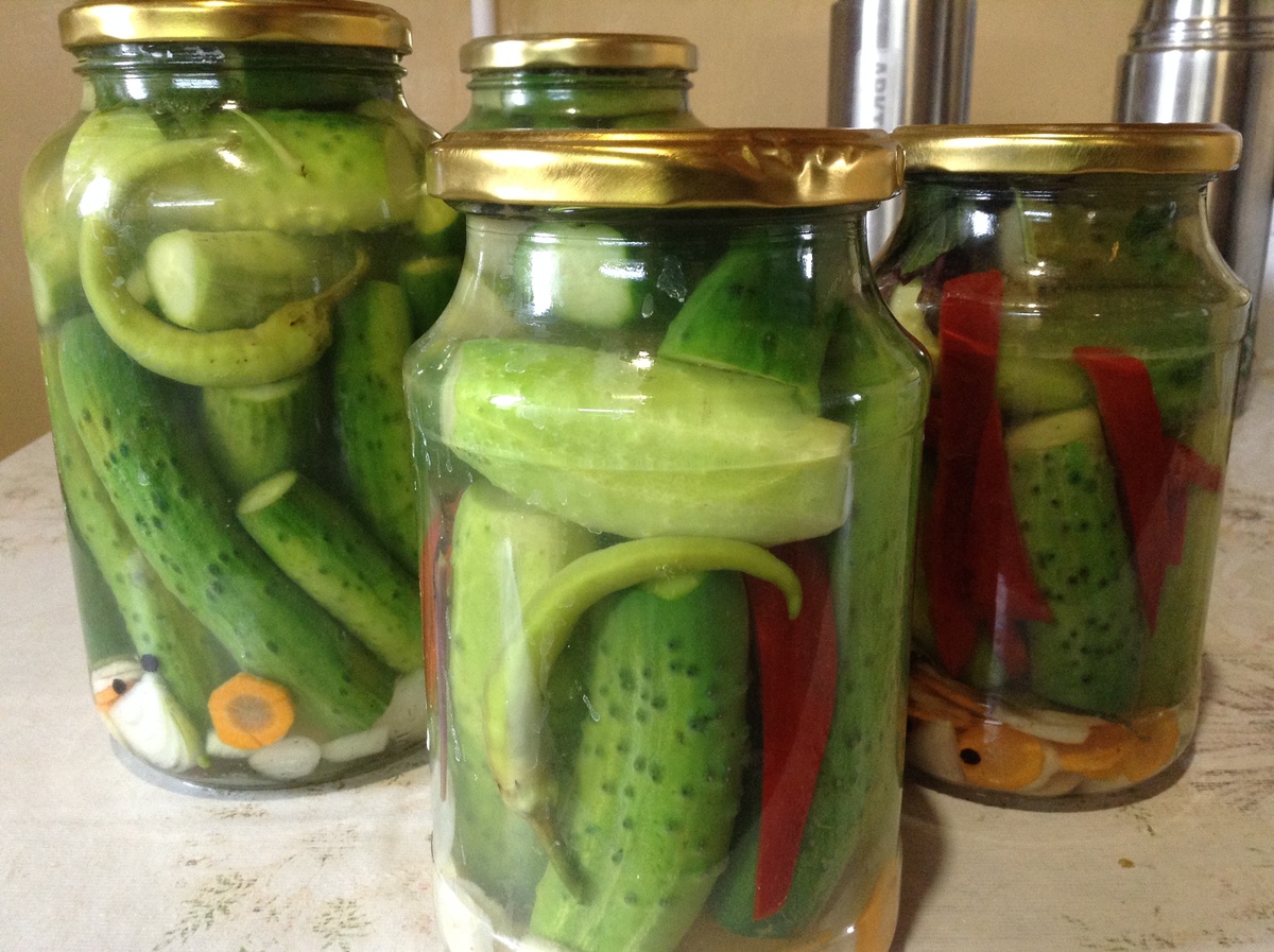 Маринованные огурцы