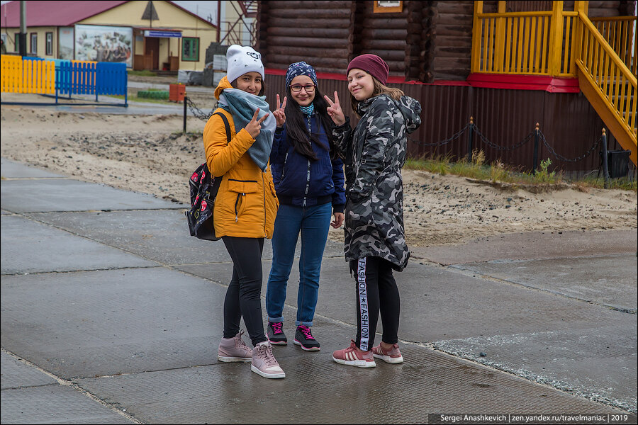 Удивился, когда увидел, каким может быть поселок в арктической тундре.