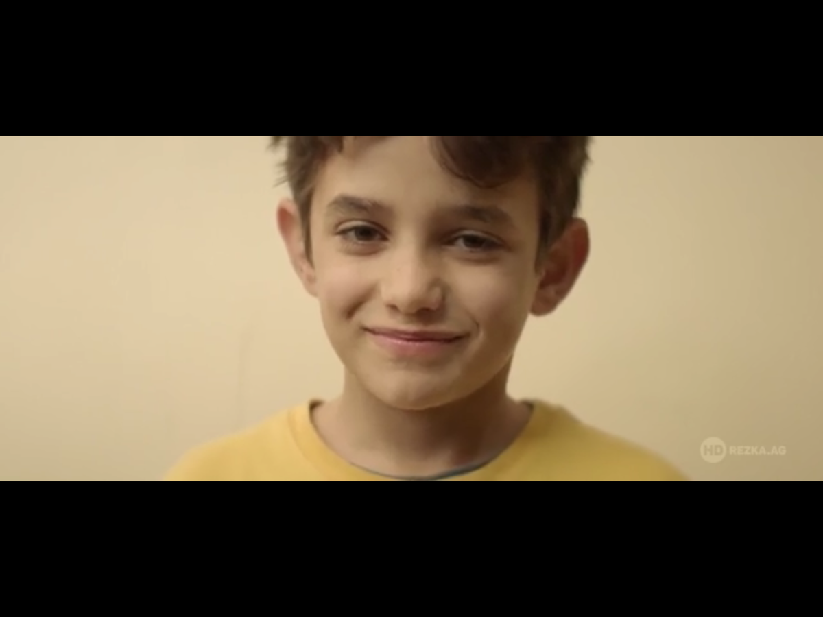 Кадр из фильма «Капернаум» [2:00:09], реж. Н. Лабаки