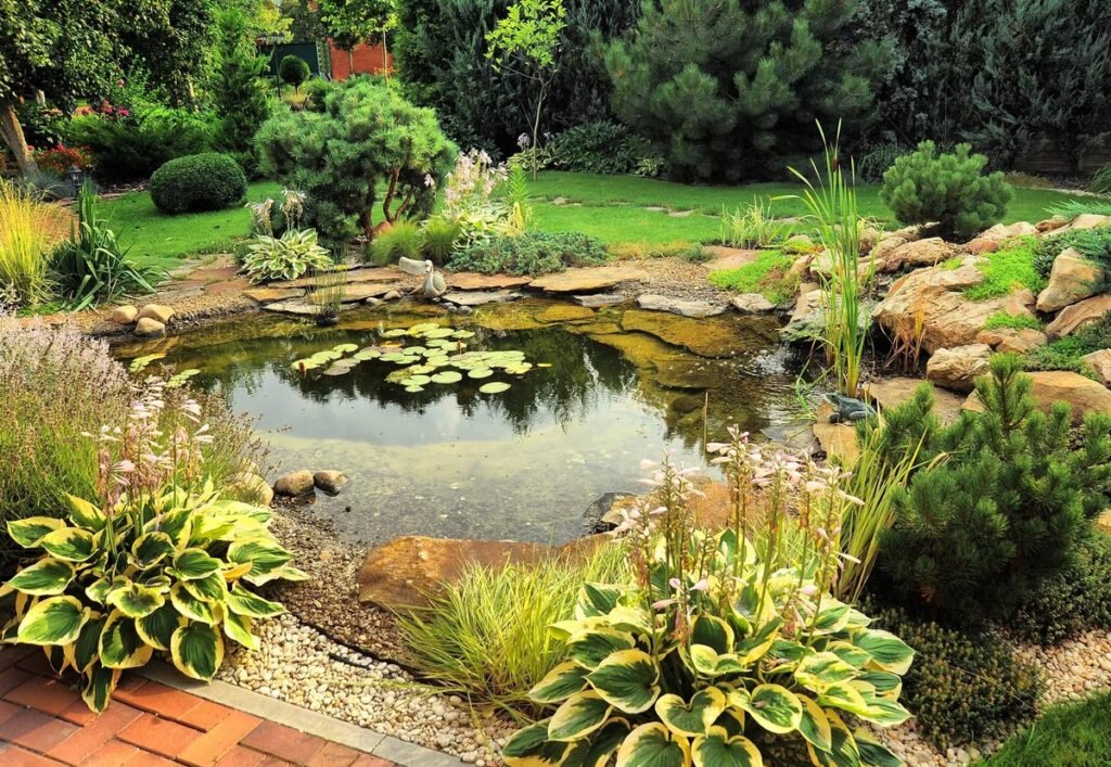 12 современных мерцающих садовых прудов для двора – уникальные дизайнерские находки