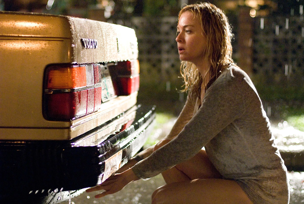 Триллер девочки. Холли берри 1995. Триллер девочки. Триллер девочки. Взаперти 2016 кадры.