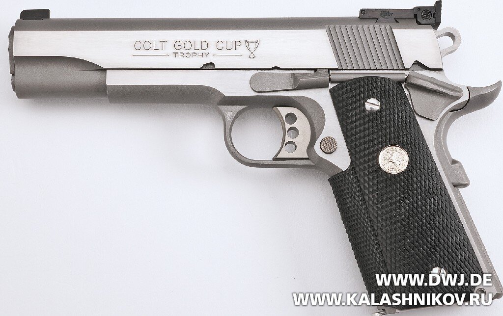 Colt 1911 Gold Cup Trophy калибра .45 ACP относится к классике