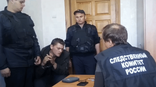 Сотрудники следственных органов СКР по Алтайскому краю задержали подозреваемого...