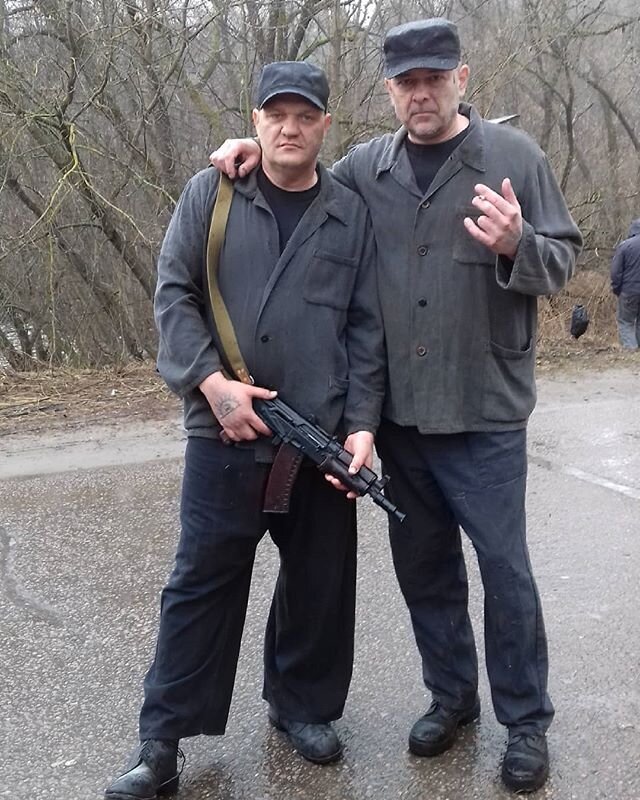 Сериал "Поселенцы"актеры Михаил Мухин и Олег Бойко.