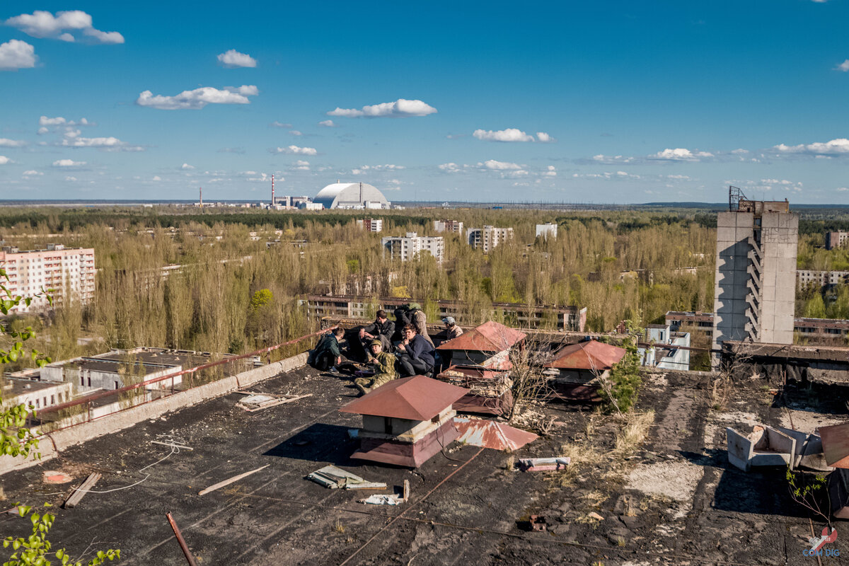 Каким образом на крышах самых высоких зданий Припяти выросли деревья? |  ComDig | Urban Exploration | Дзен