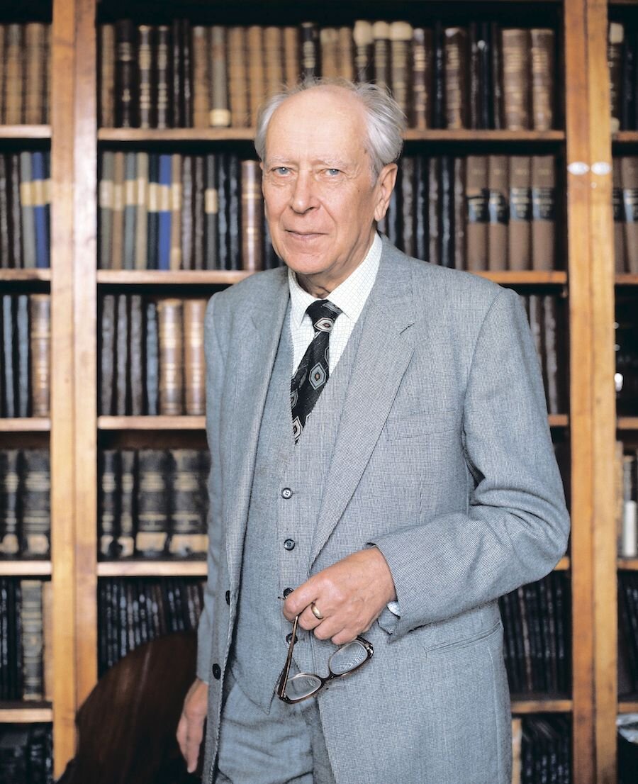 Дмитрий Сергеевич Лихачев