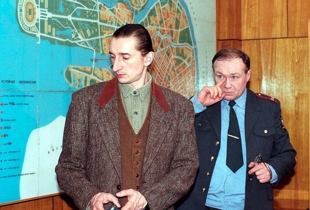 Фото из сети. Кадр из сериала "Улицы разбитых фонарей" с участием Александра Лыкова