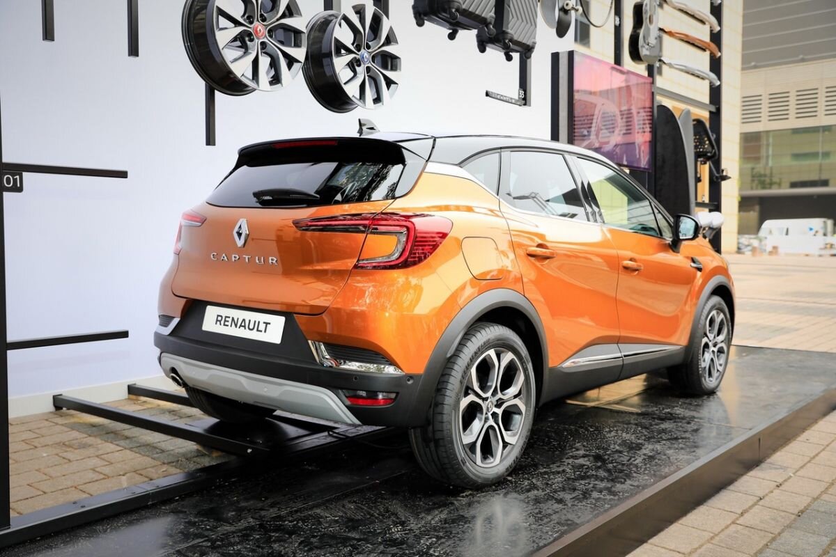 Renault кроссовер Captur