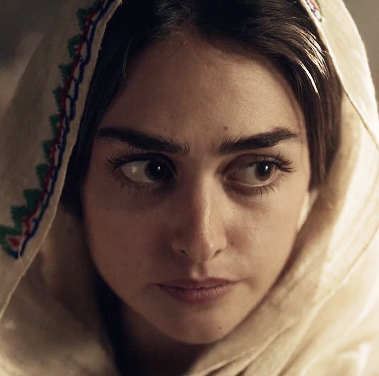 актриса, сыгравшая роль Халиме Султан в сериале "Империя Кёсем"