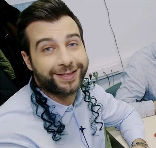 Ургант еврейская. Ургант еврейская. Соловьев тфилин. Ургант еврейская. Ургант еврейская.