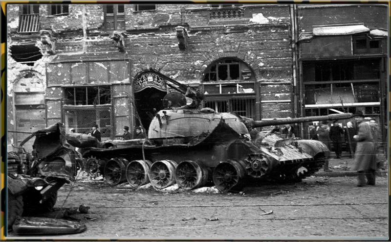 Подбитый Т-54 (фото с сайта pinterest.com)