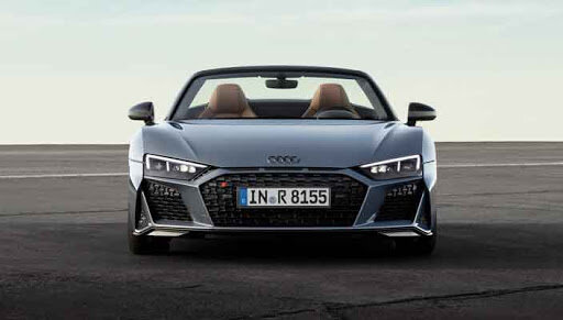 Перед Audi R8
