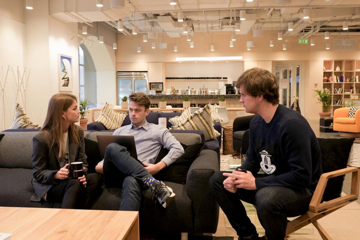 Основатели Capsula: Анастасия Шибанова, Павел Шибанов, Игорь Студенников.