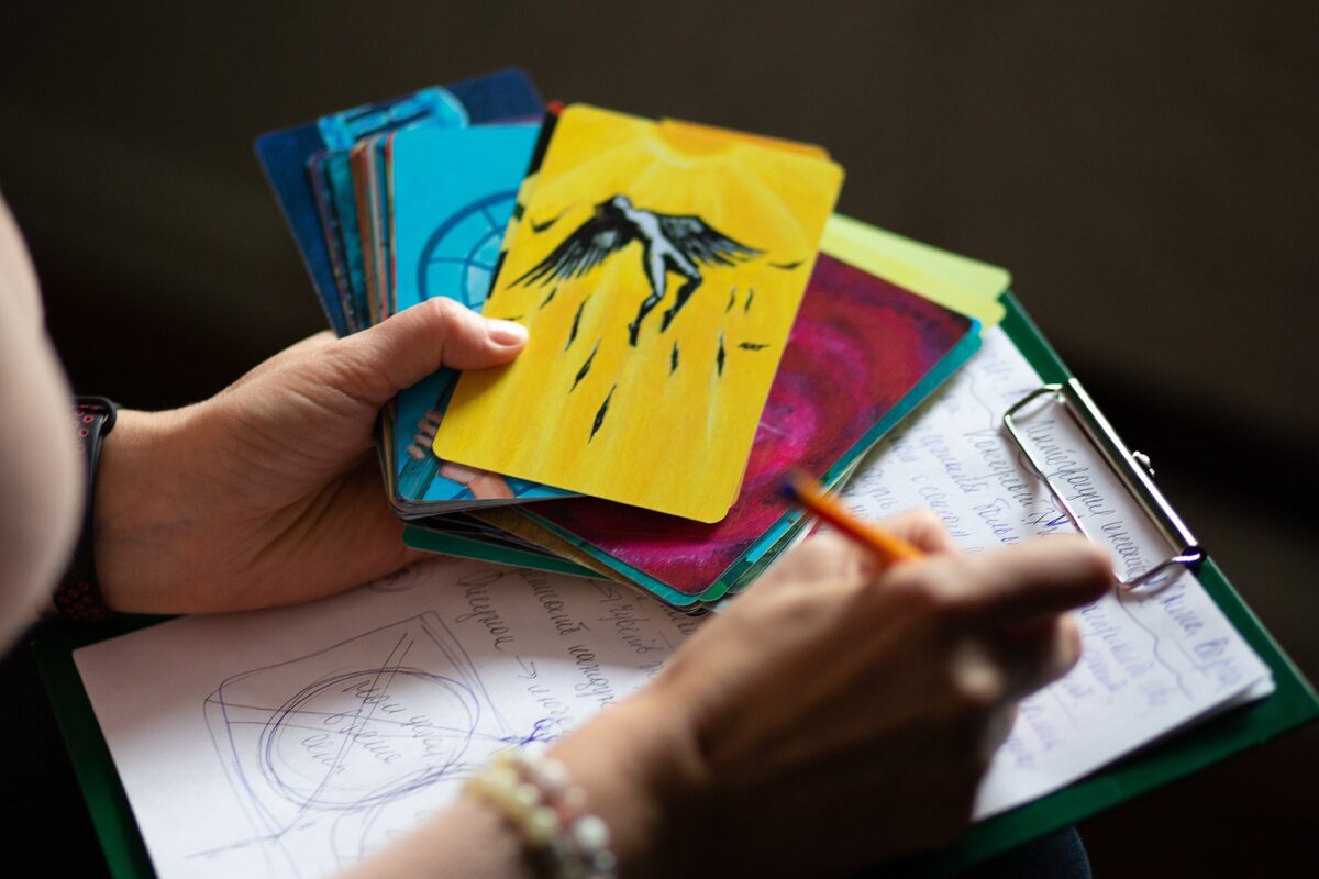 Моя колода метафорических ассоциативных карт "Путешествие по Кругу Жизни"