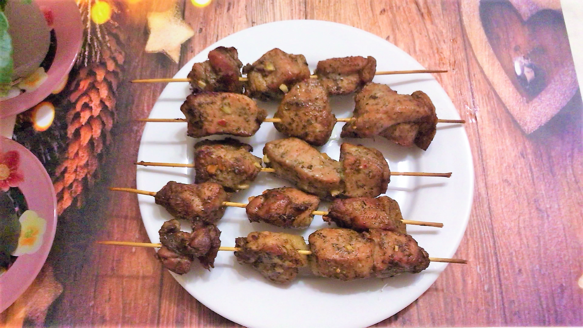 Необычный метод приготовления мяса. Шашлык в банке.