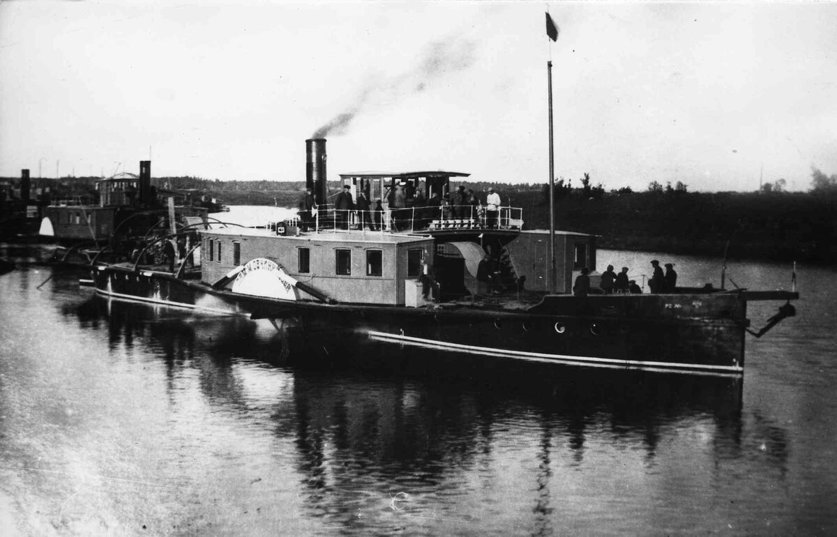 Пароход "Память Овчинникова" во время выхода на испытание с судоверфи. 1932 г. Пермь
ГАПК. ФФ.71п. Оп.71п. Д.55.