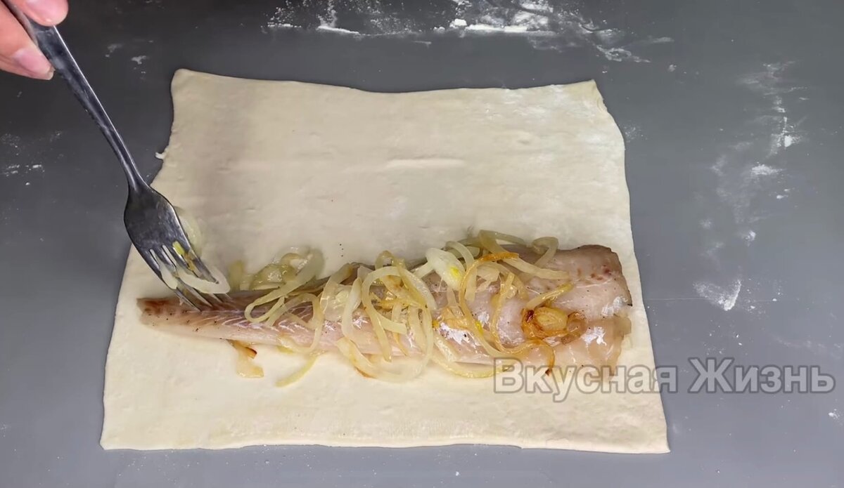 Пирог рыбный минтая из филе