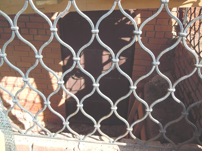 6 июня 2021 г. Мы продолжаем делать то, что мы уже много наделали (В. С. Черномырдин). Побывал в кремле и поснимал. Там территория закрыта и охрана не пускает.-43