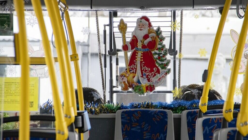     В ежегодном отраслевом состязании в этом году приняли участие 16 экипажей.