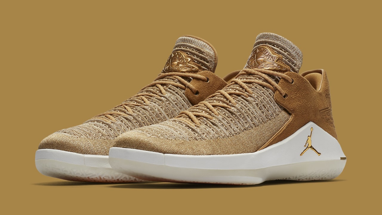 119 Air Jordan XXXII Low Golden Harvest