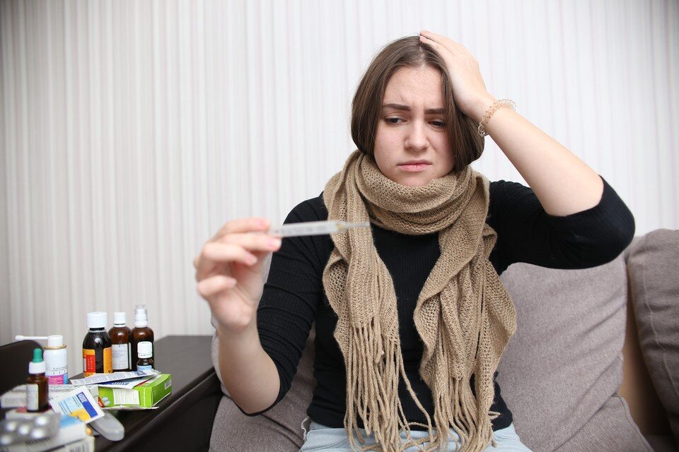     Сейчас заболеть гриппом рискуют все, кто не успел вовремя привиться. Валерий ЗВОНАРЕВ