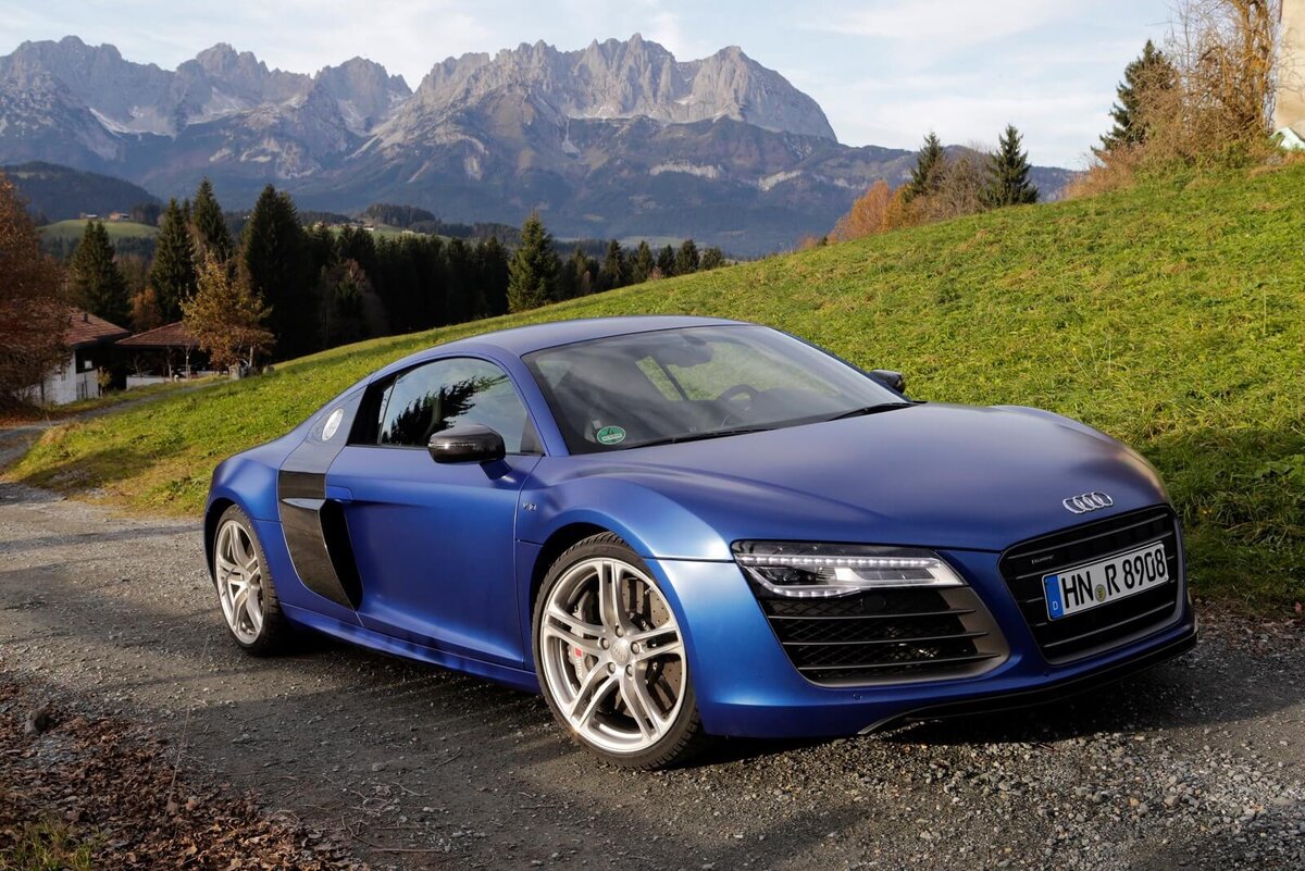 Audi R8