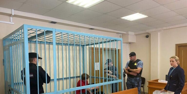    Суд Оренбурга продолжит допрос свидетелей по делу об убийстве врача Елены Федоровой Андрей Севостьянов