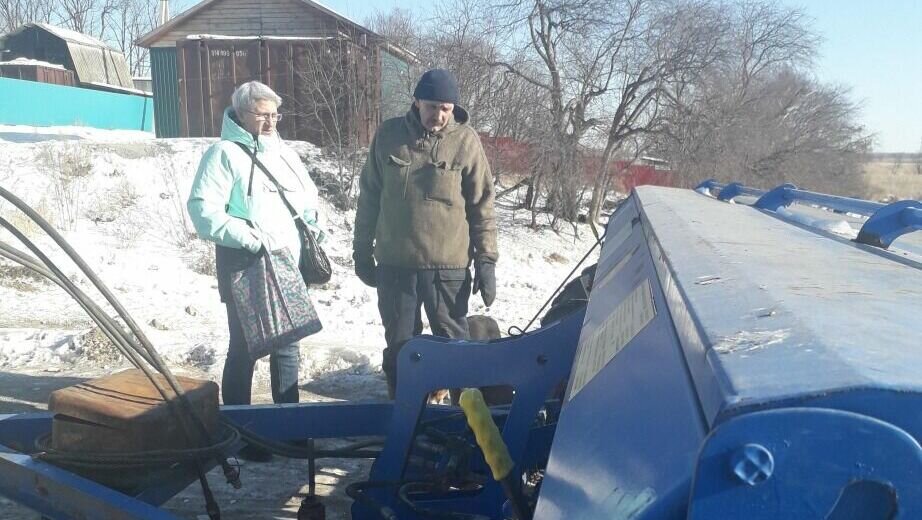     Ремонт техники производится в штатном порядке, семенами зерновых культур хозяйства обеспечены в полном объеме