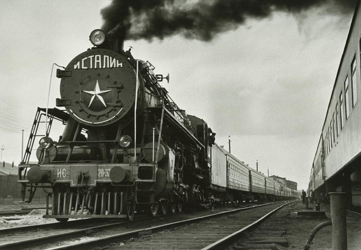 пропавший поезд 1952 году. крушение на станции користовка 1986. пропавший поезд 1952 году. паровоз пт4. поезд призрак 1911 года.