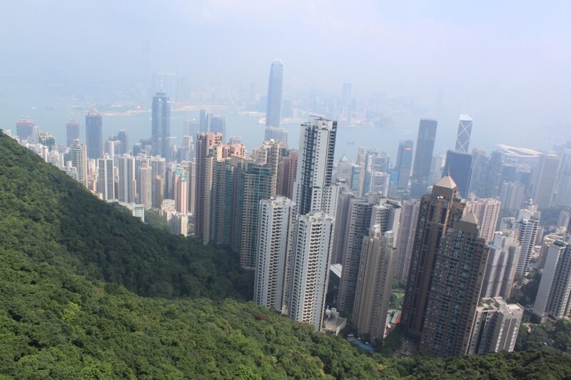 Пик Виктория. Узнаваемое место. Поднималась на самый верх