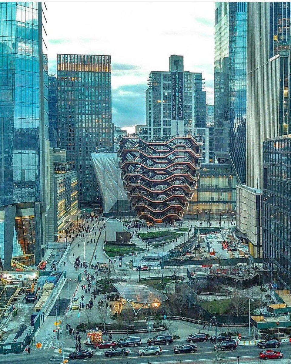  Фото by What I Saw In NYC https://www.instagram.com/p/BvF2HPjl2J5/ 